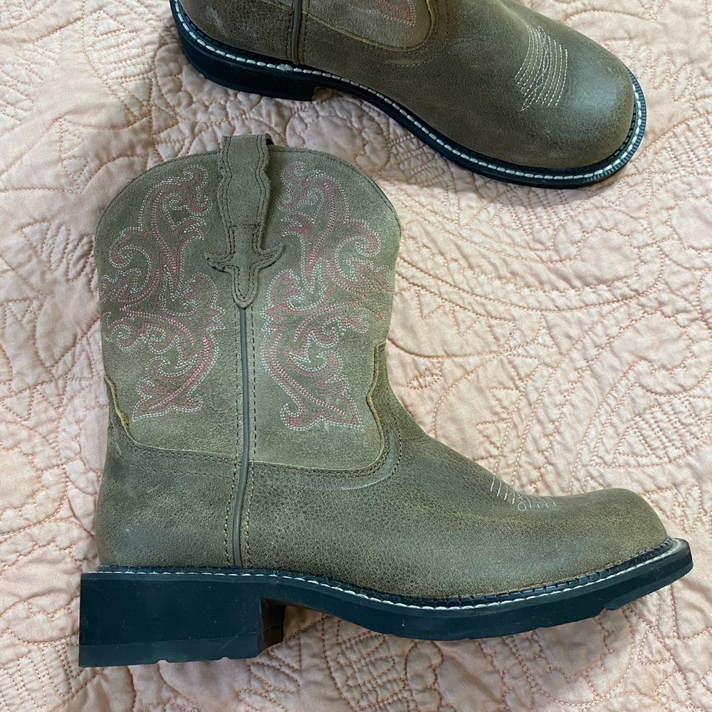 ariat fat baby boots
